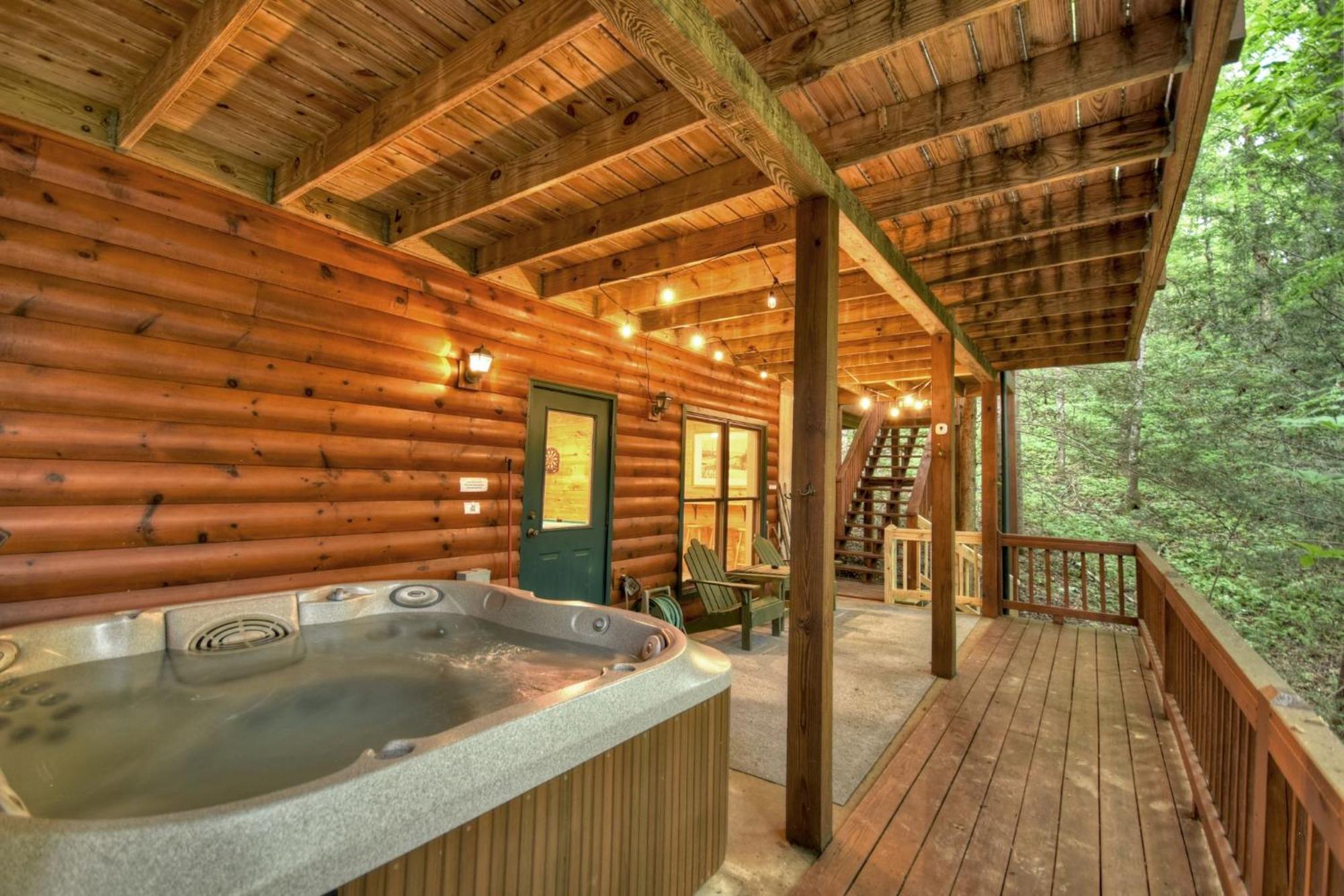 K6 Lodge Gather Around The Firepit Soak In The Hot Tub And Splash In The Creek ブルーリッジ山脈 エクステリア 写真