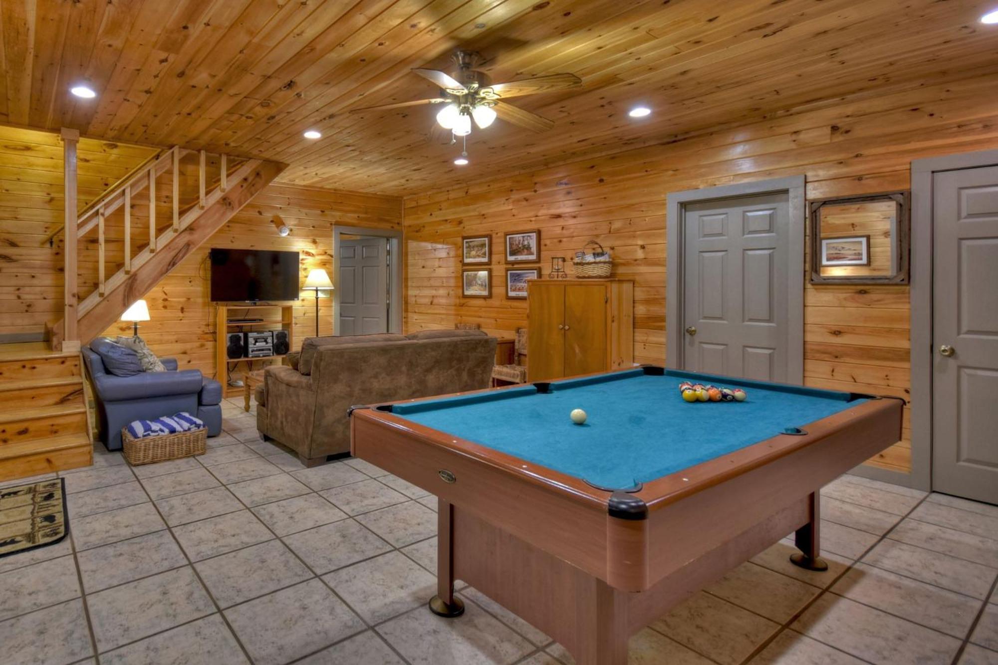 K6 Lodge Gather Around The Firepit Soak In The Hot Tub And Splash In The Creek ブルーリッジ山脈 エクステリア 写真